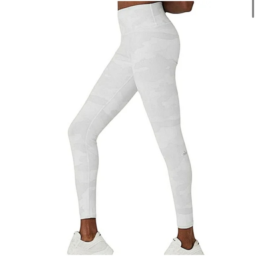 Alo High Waist Vapor Leggings- Gray Camouflage - Picture 3 of 9